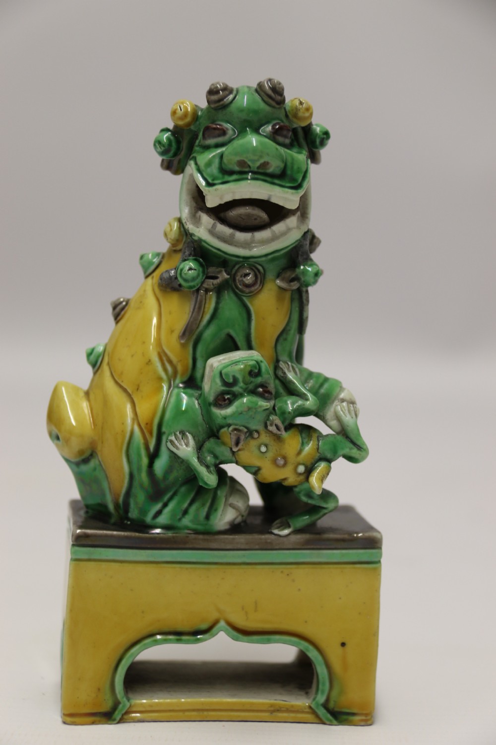 Antique 19th century Chinese Buddhist lion or foo dog View XV