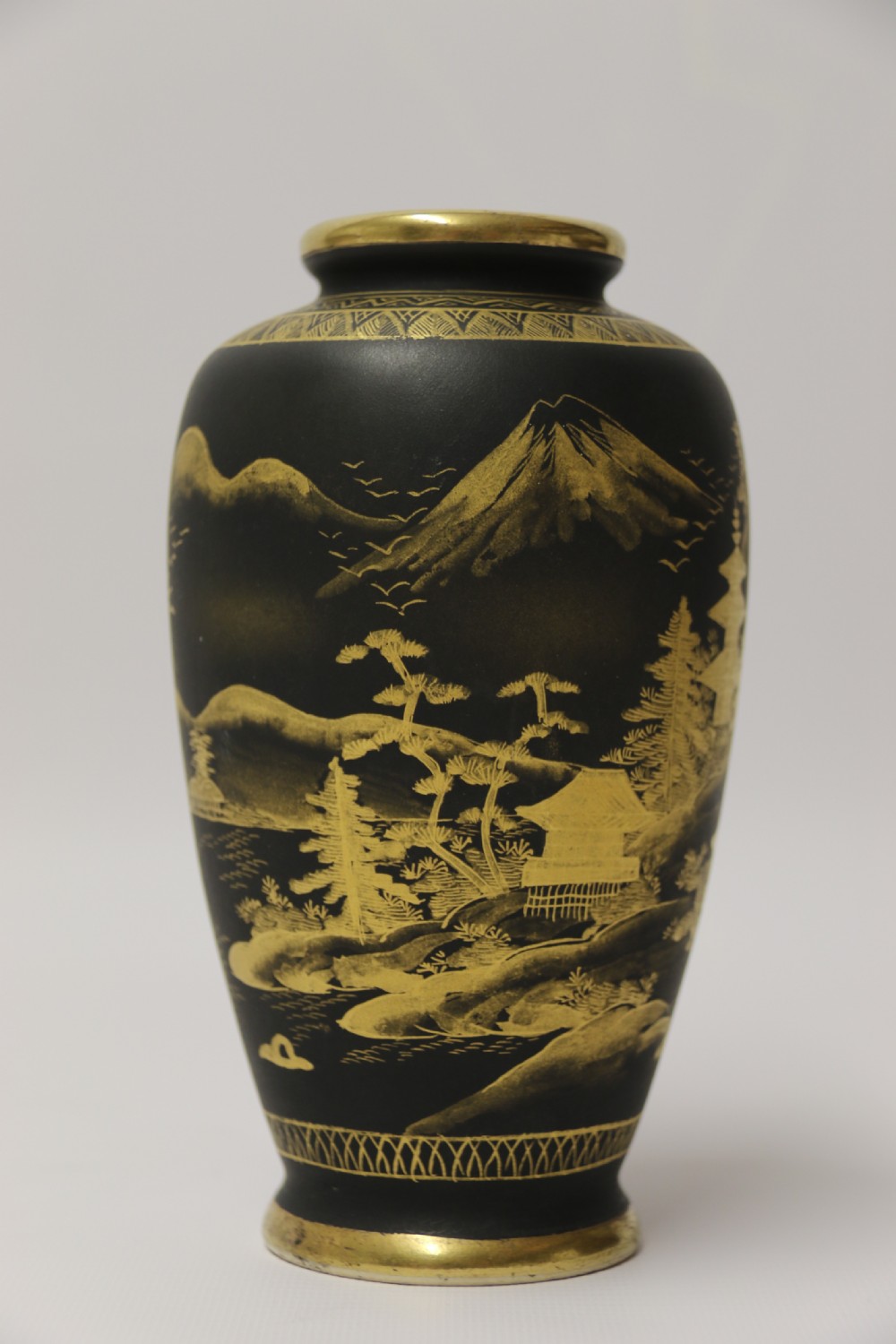 A pair of Japanese Satsuma ware pottery vases, circa 1910 View IV