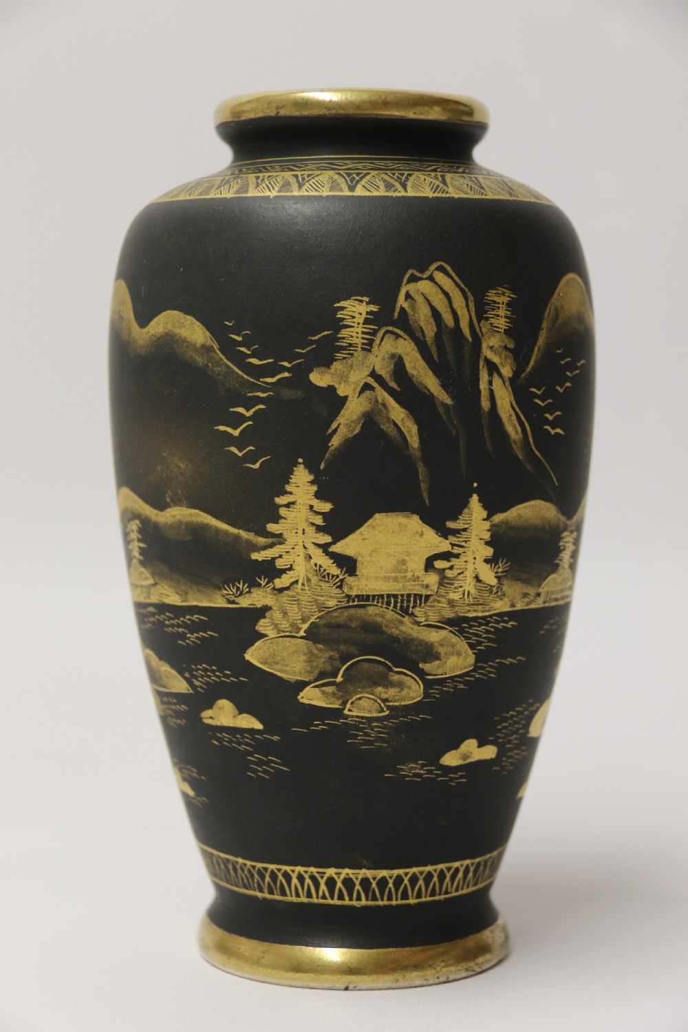 A pair of Japanese Satsuma ware pottery vases, circa 1910 View VII