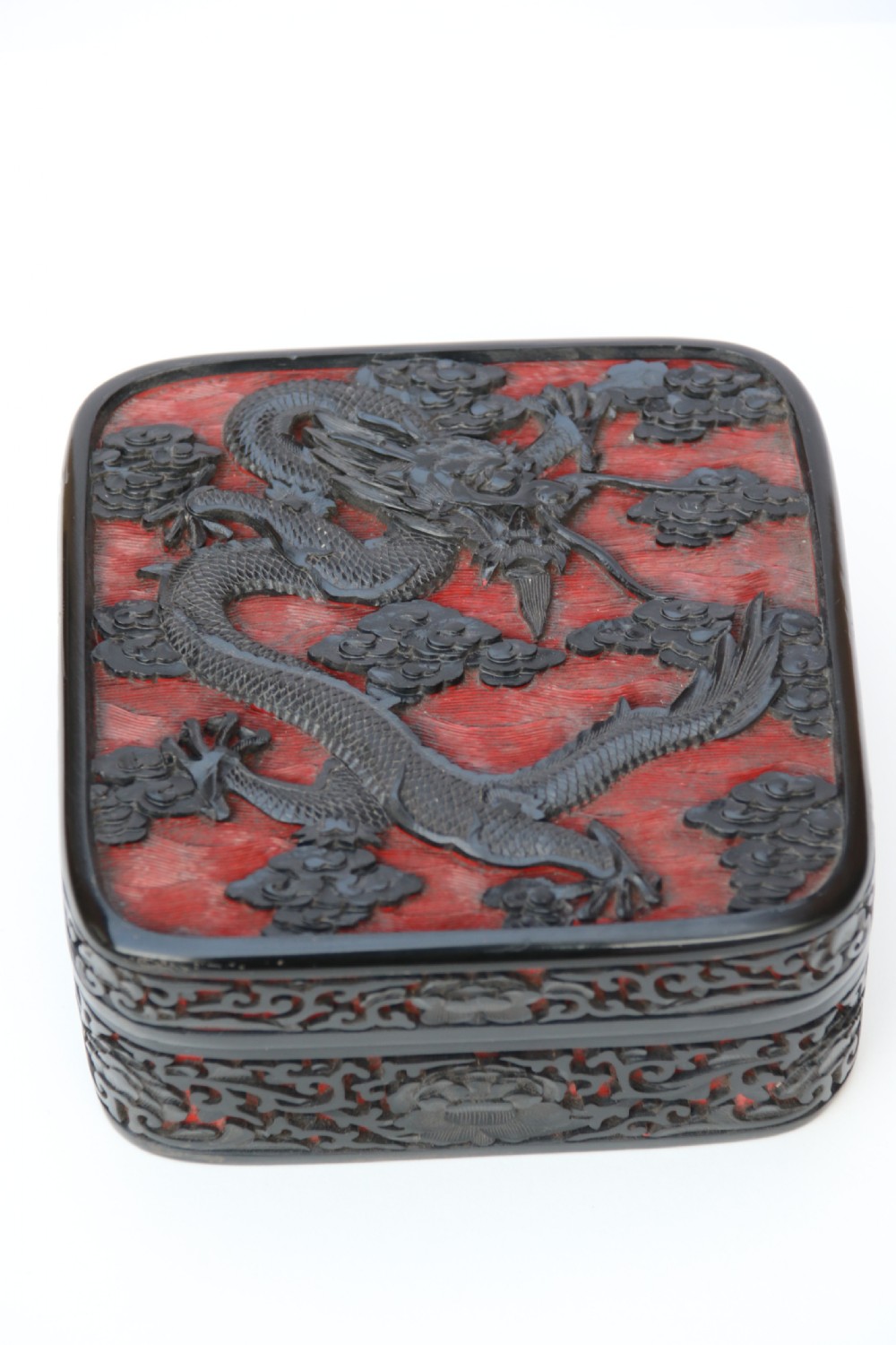 A fine quality 19th century Chinese carved red and black lacquer box View XII