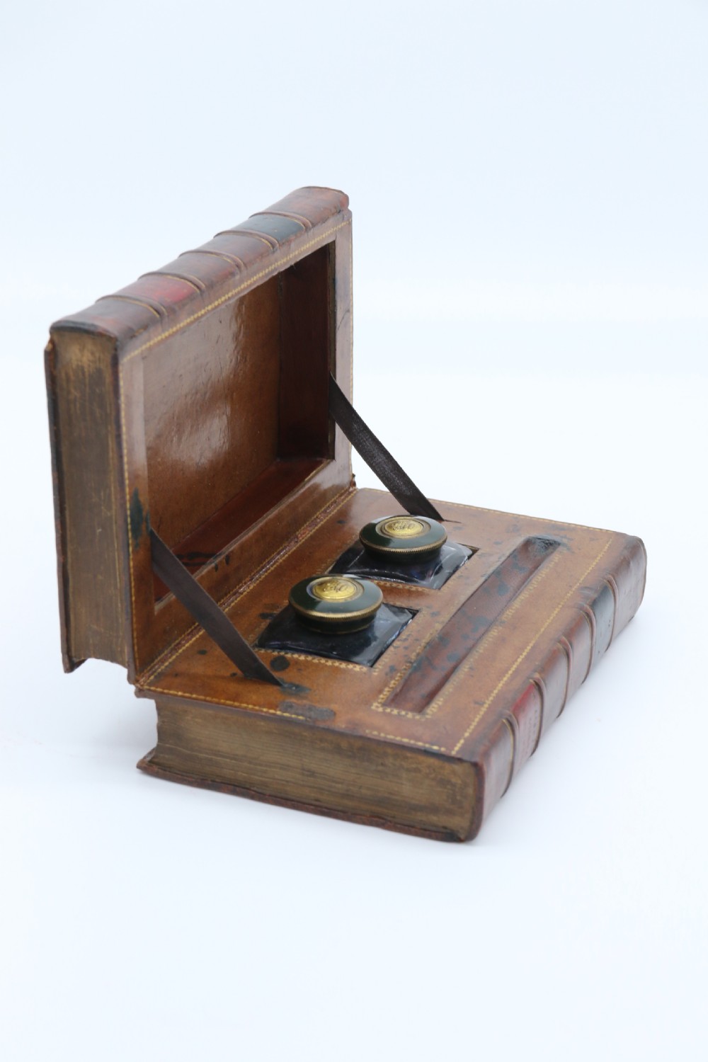 A rare 19th century desk pen and inkstand made in the form of two leather bound books. View XVII