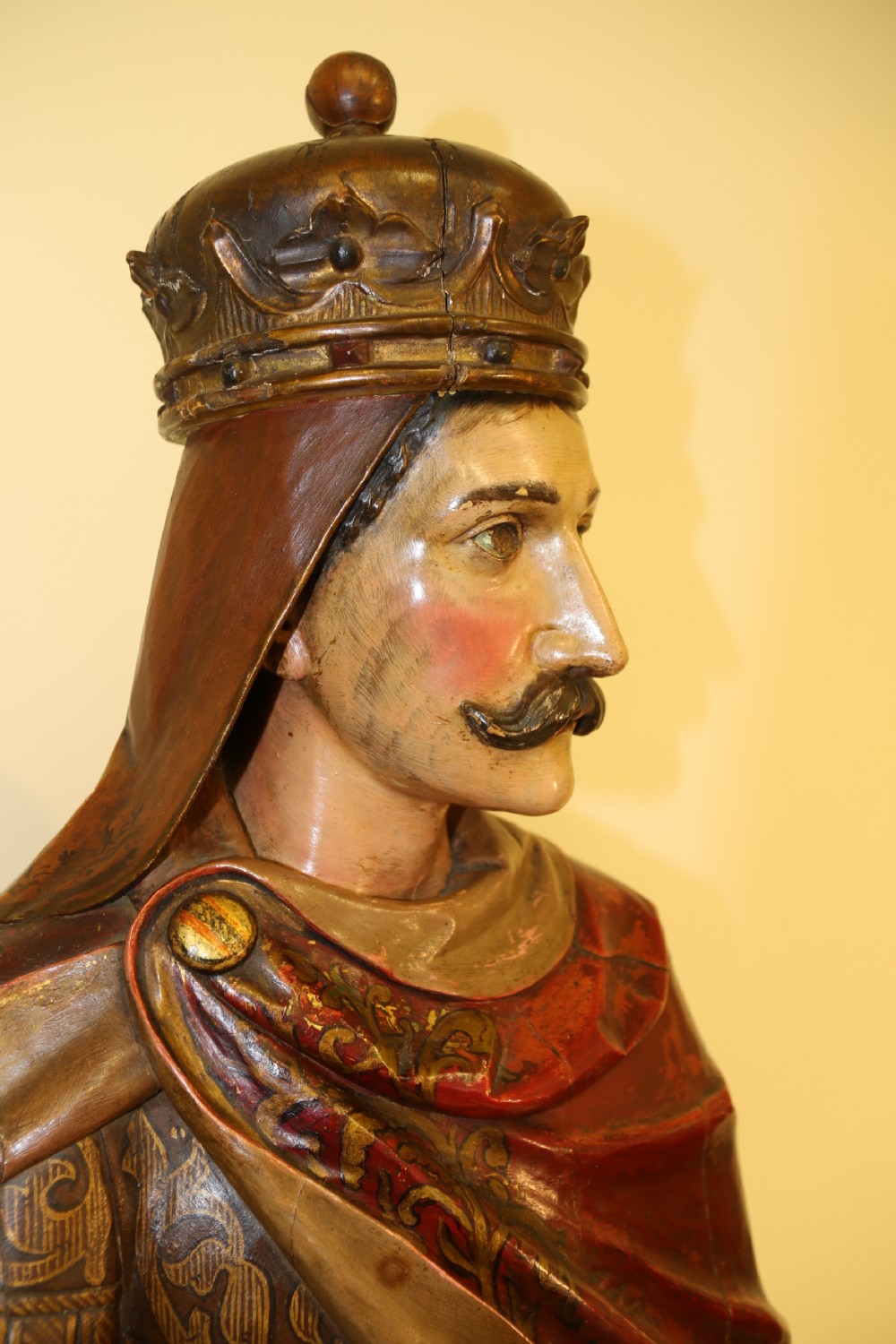 19th C carved pine polychrome life size model of a medieval king View IX