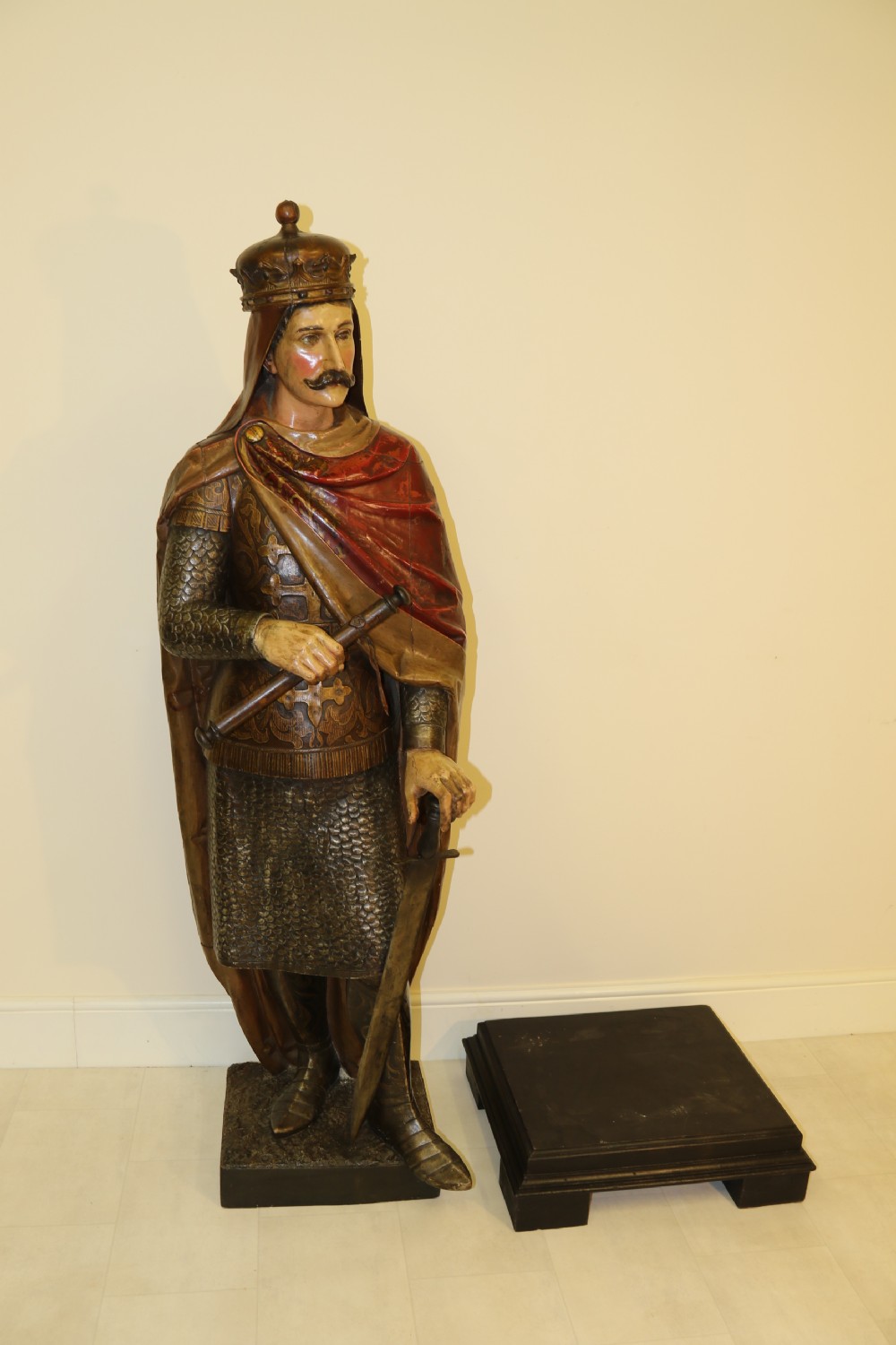 19th C carved pine polychrome life size model of a medieval king View XVIII