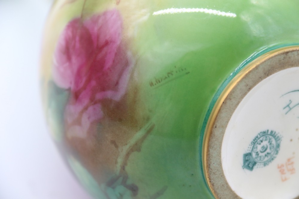 An exquisite pair of Hadley’s Royal Worcester hand painted vases by Harry Martin, C 1907 View VII
