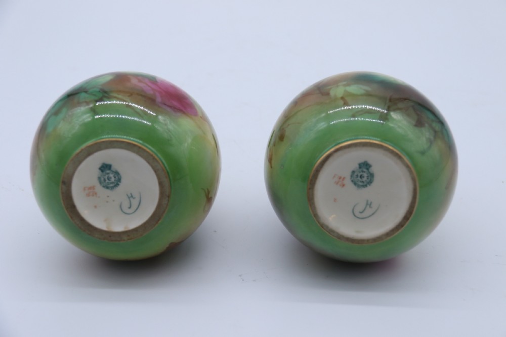 An exquisite pair of Hadley’s Royal Worcester hand painted vases by Harry Martin, C 1907 View XVIII