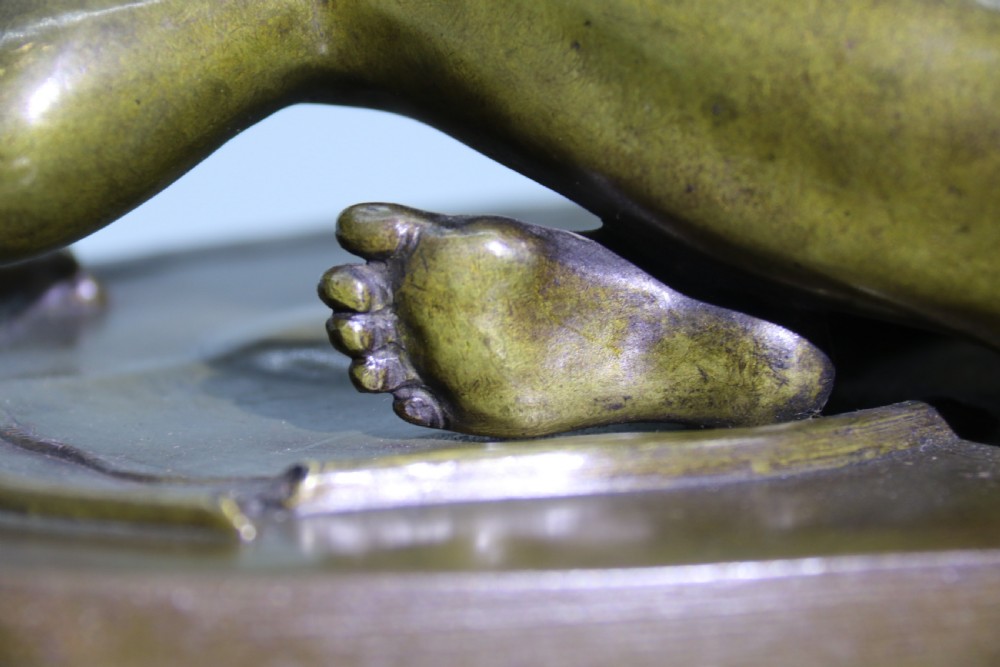 A fine mid 19th century Italian Grand Tour bronze study taken from the antique the dying Gaul. View X