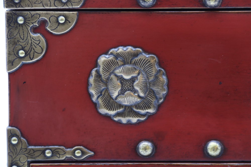 A superb late 19th century Japanese red lacquer and bronze mounted collectors or jewellery cabinet. View XV