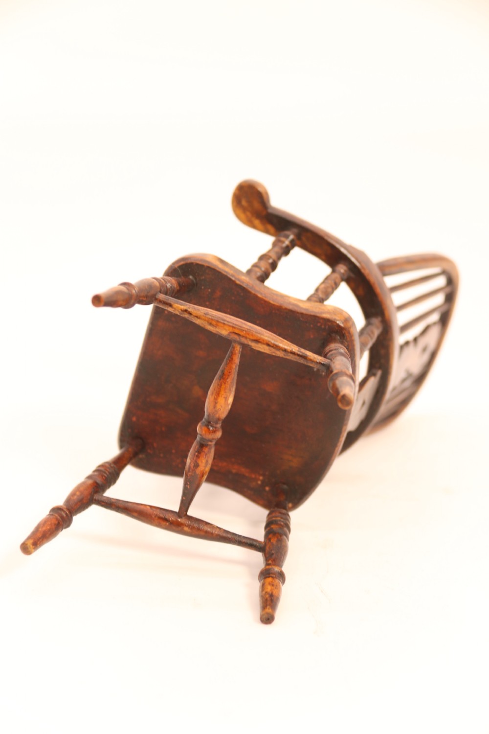 An exceptional miniature country Windsor arm chair, Circa 1900 View XVI