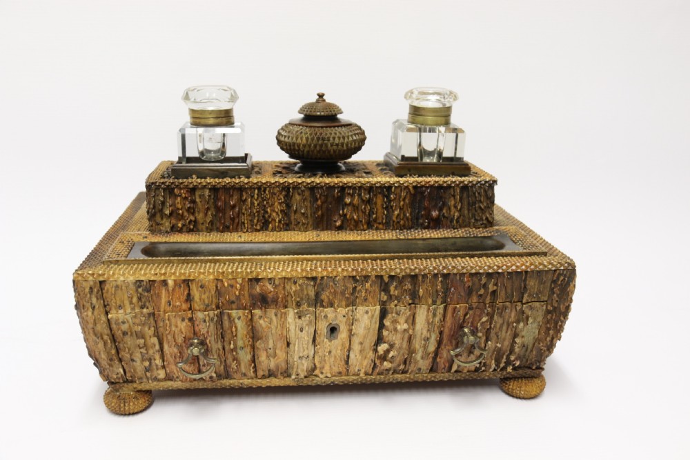An early 19th century Anglo Indian desk inkstand made from deer antler and horn View III