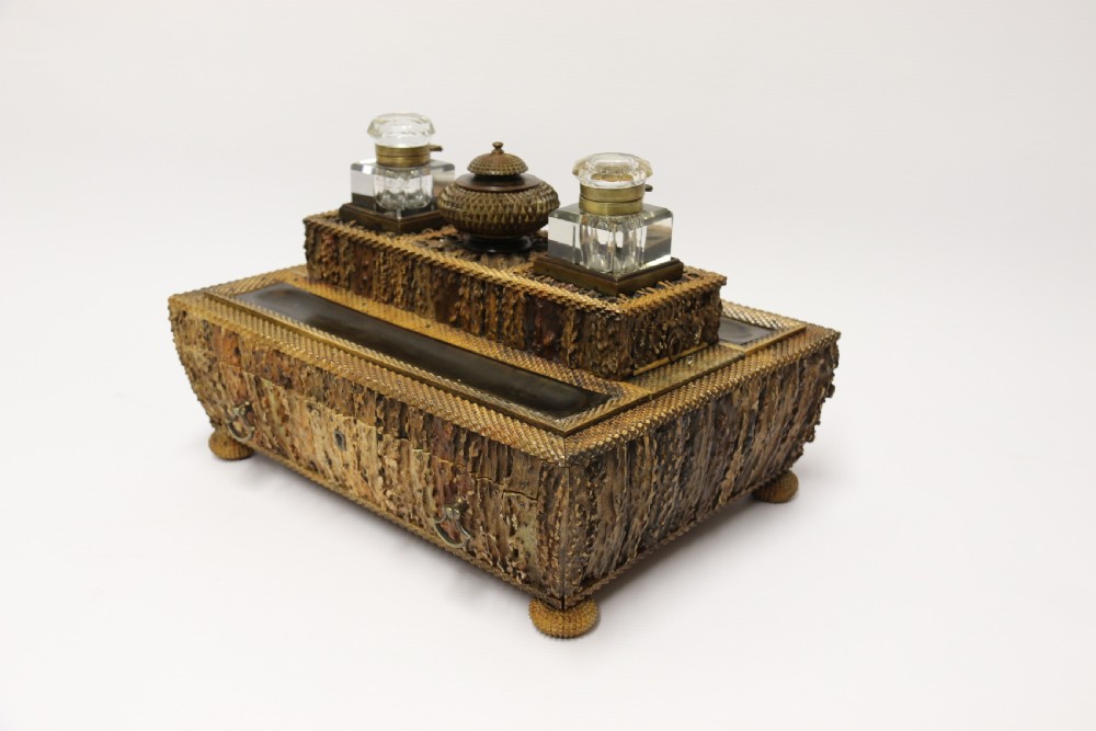 An early 19th century Anglo Indian desk inkstand made from deer antler and horn View IV
