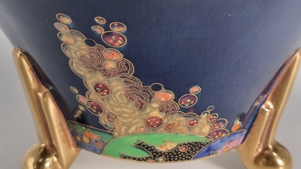A superb lustre glazed Fielding’s Crown Devon large pottery table centre piece or footed bowl View IX