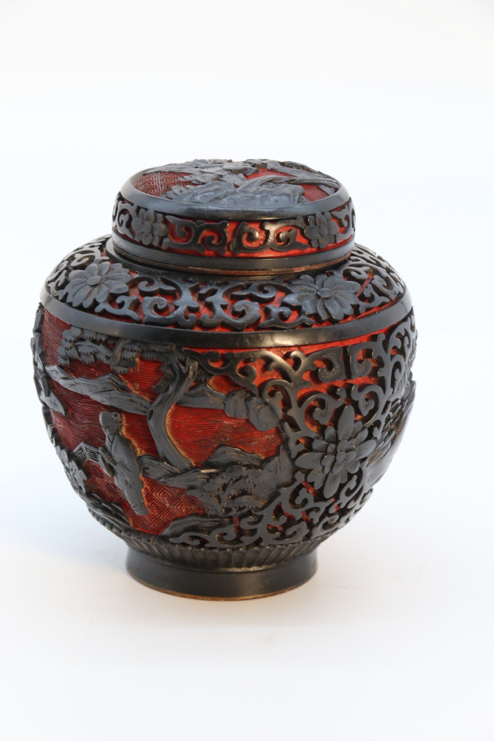 A fine Chinese carved cinnabar red and black lacquer jar and cover, circa 1920 View III