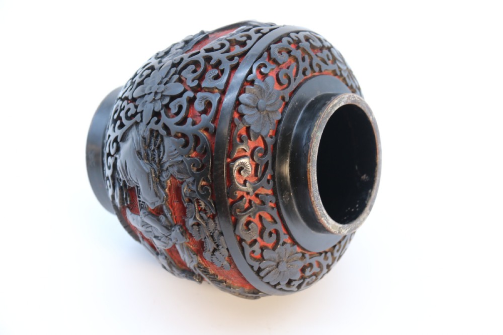 A fine Chinese carved cinnabar red and black lacquer jar and cover, circa 1920 View XV