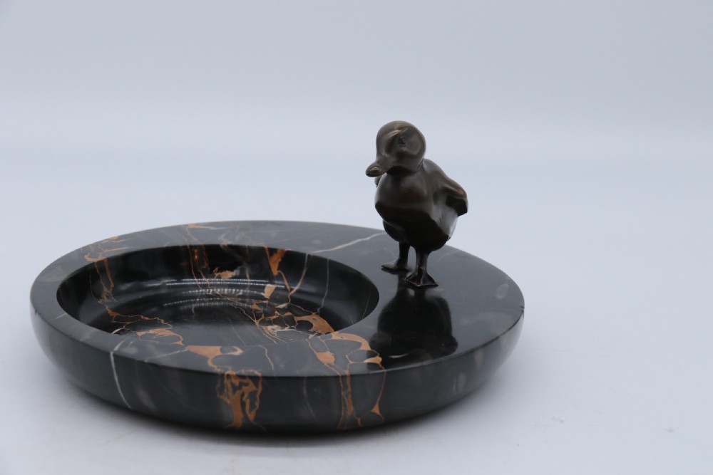 A most pleasing 1930s marble and bronze mounted bowl or desk tidy.
 View VIII