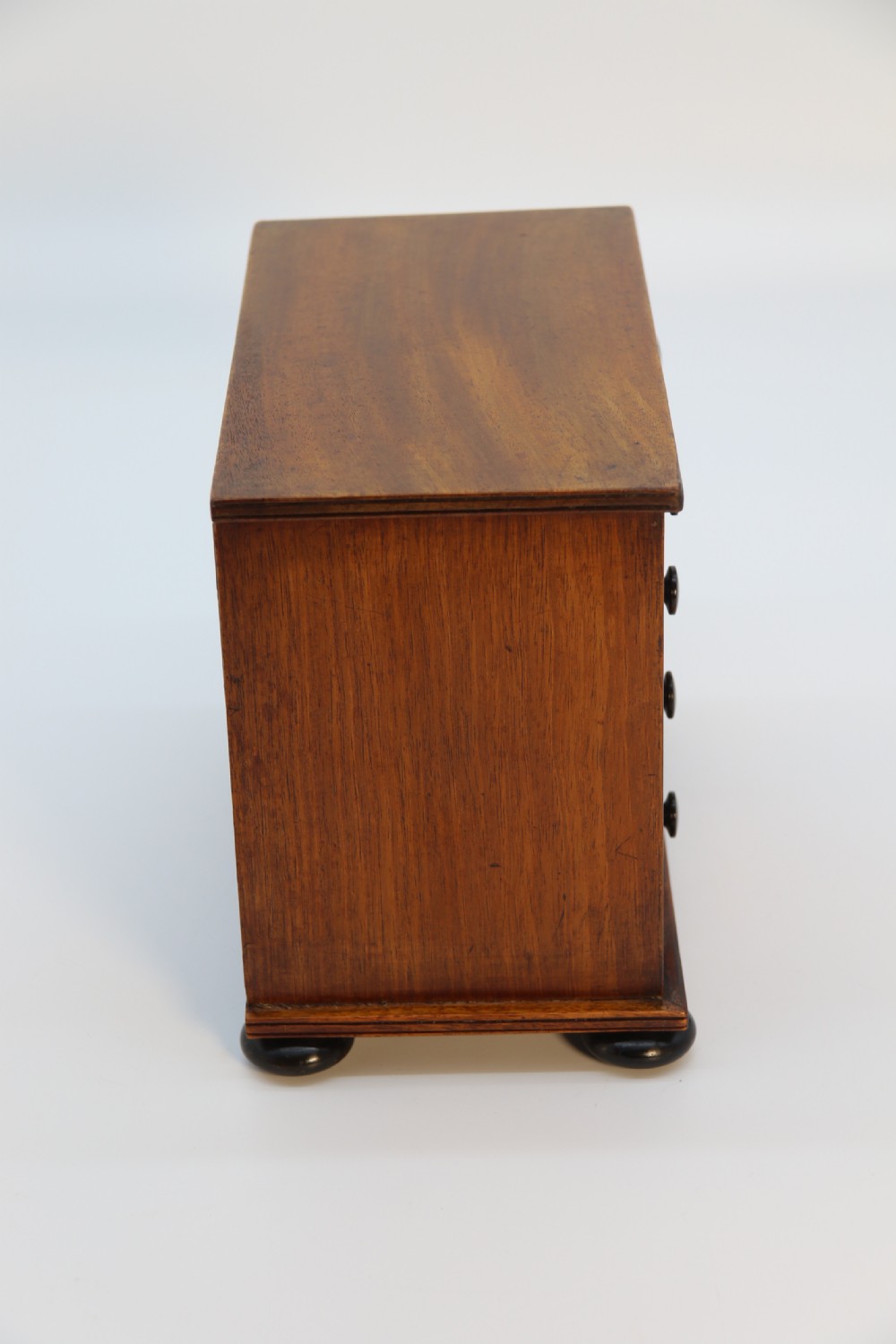A superb mid Victorian miniature apprentice piece chest of drawers, circa 1860 View XI
