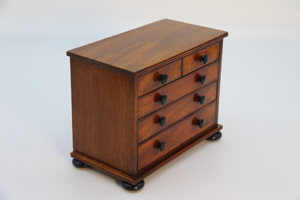 A superb mid Victorian miniature apprentice piece chest of drawers, circa 1860 View XII