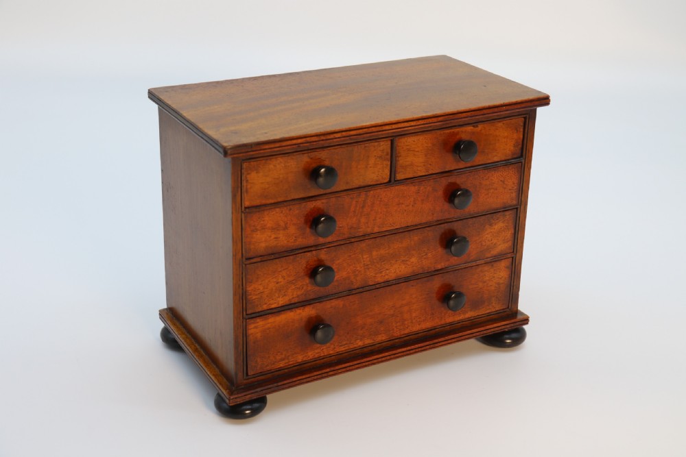 A superb mid Victorian miniature apprentice piece chest of drawers, circa 1860 View XXIV