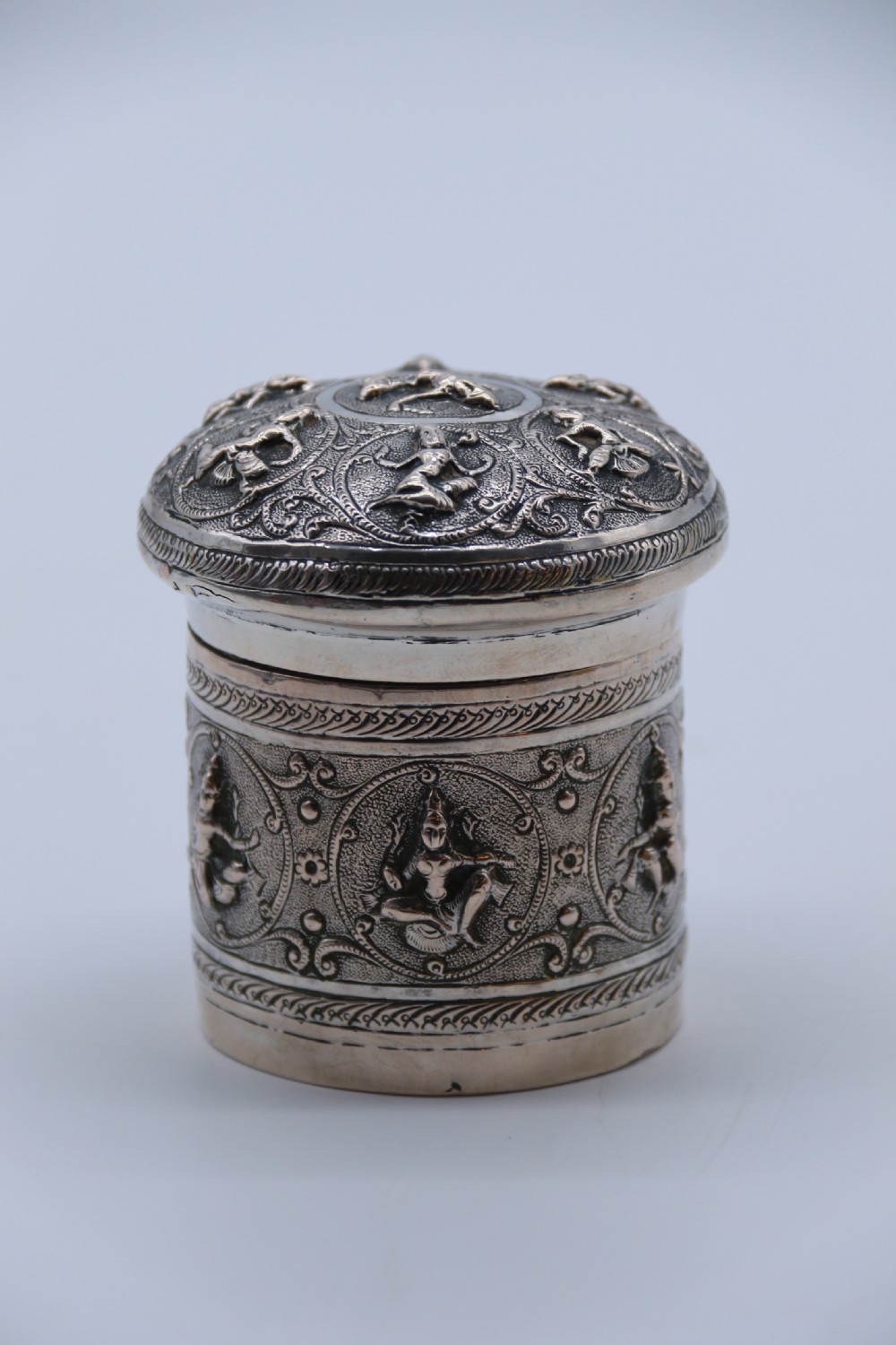 A fine Indian Raj period silver repousse decorated lidded container, c 1900 View VI