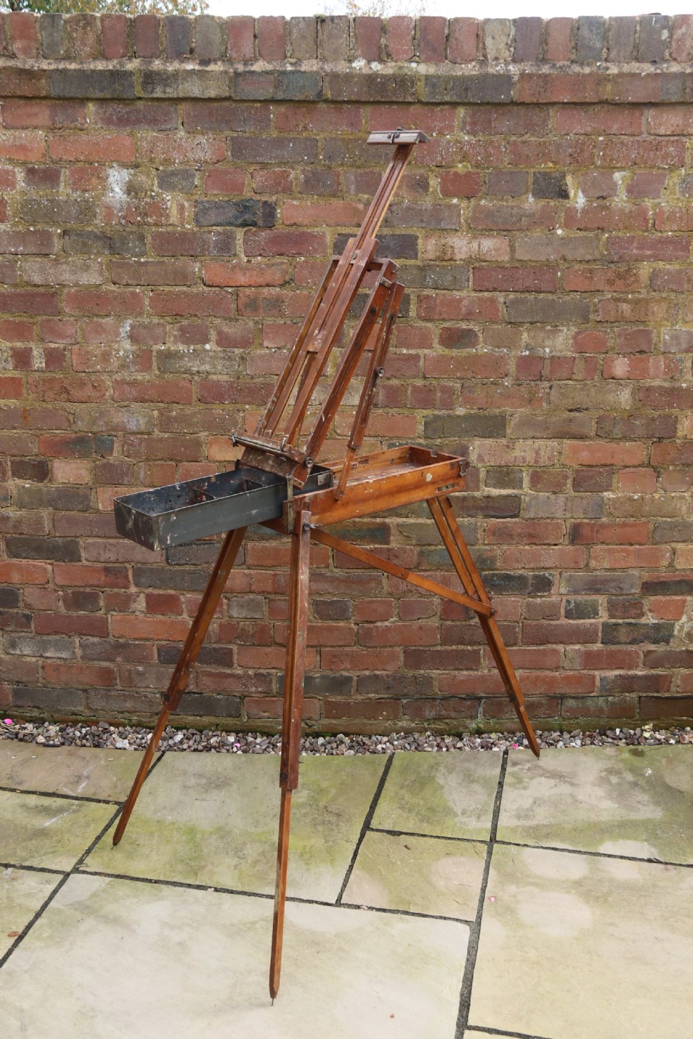 An early 20th century metamorphic artist's folding easel circa 1920 View IV
