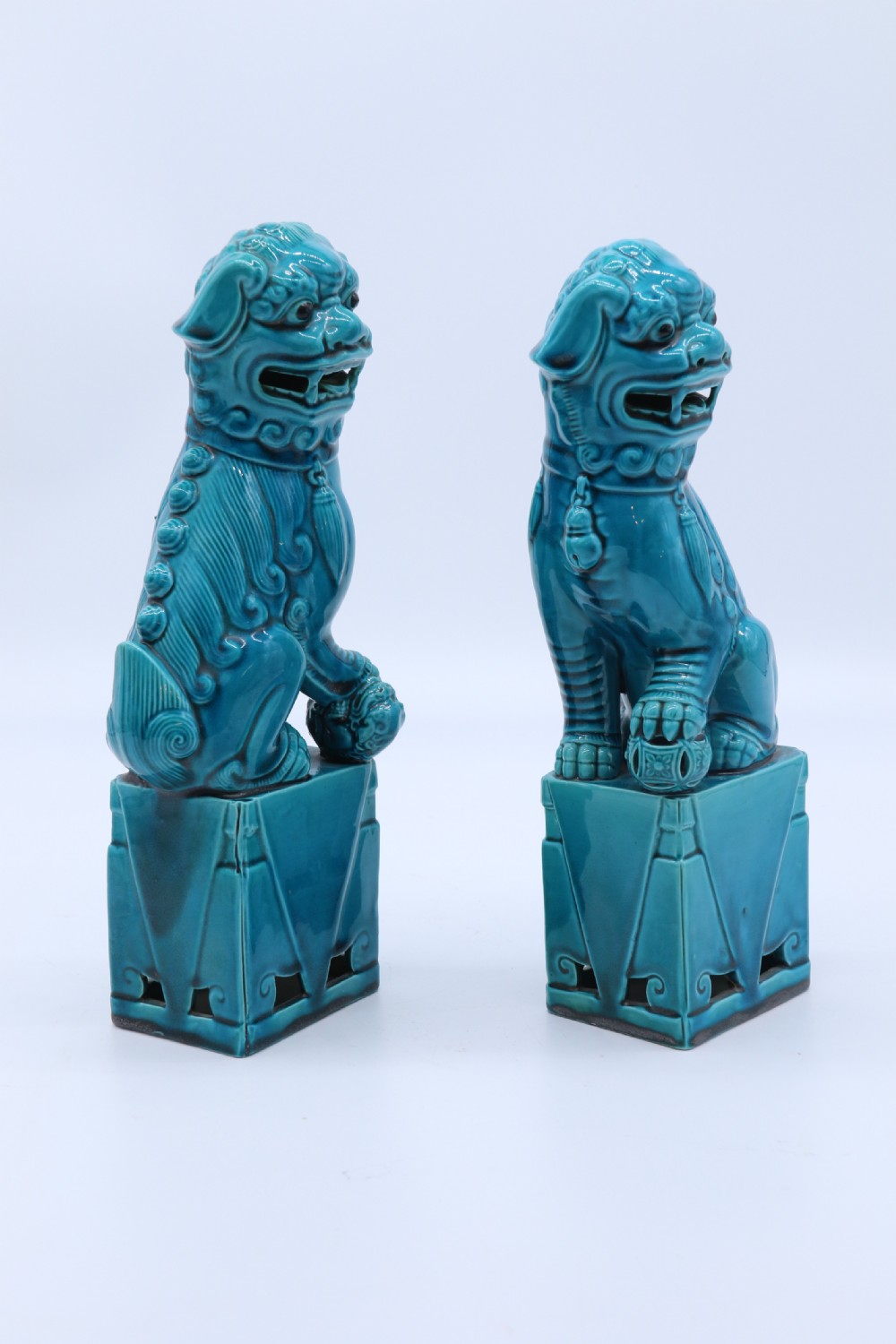 A pair of porcelain Chinese Buddhist Temple lions or foo dogs, circa 1900 View VII