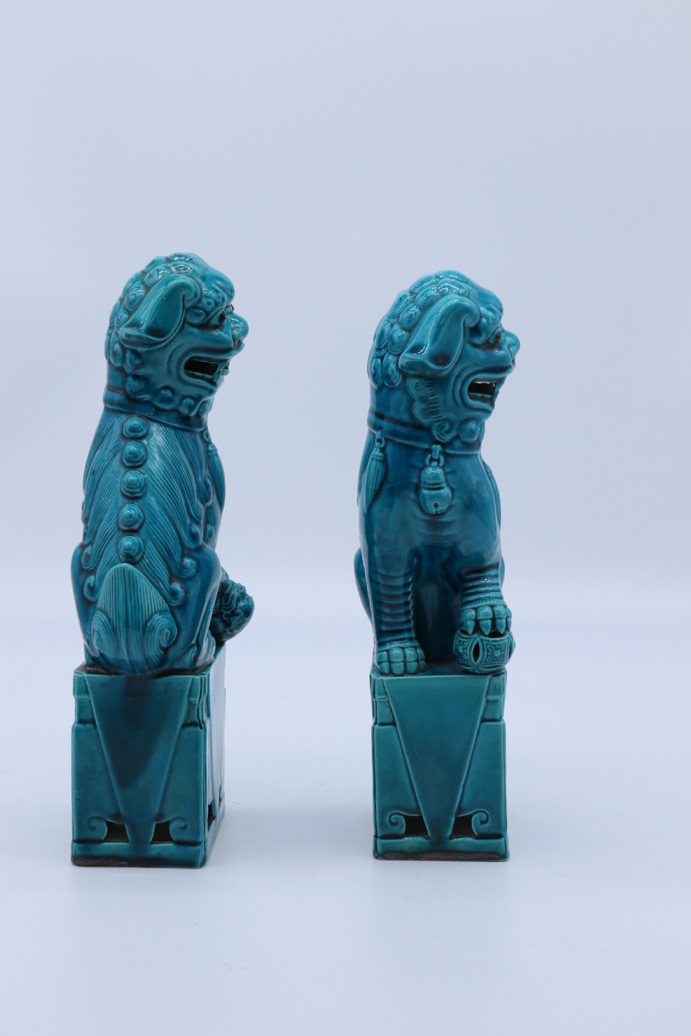 A pair of porcelain Chinese Buddhist Temple lions or foo dogs, circa 1900 View VIII