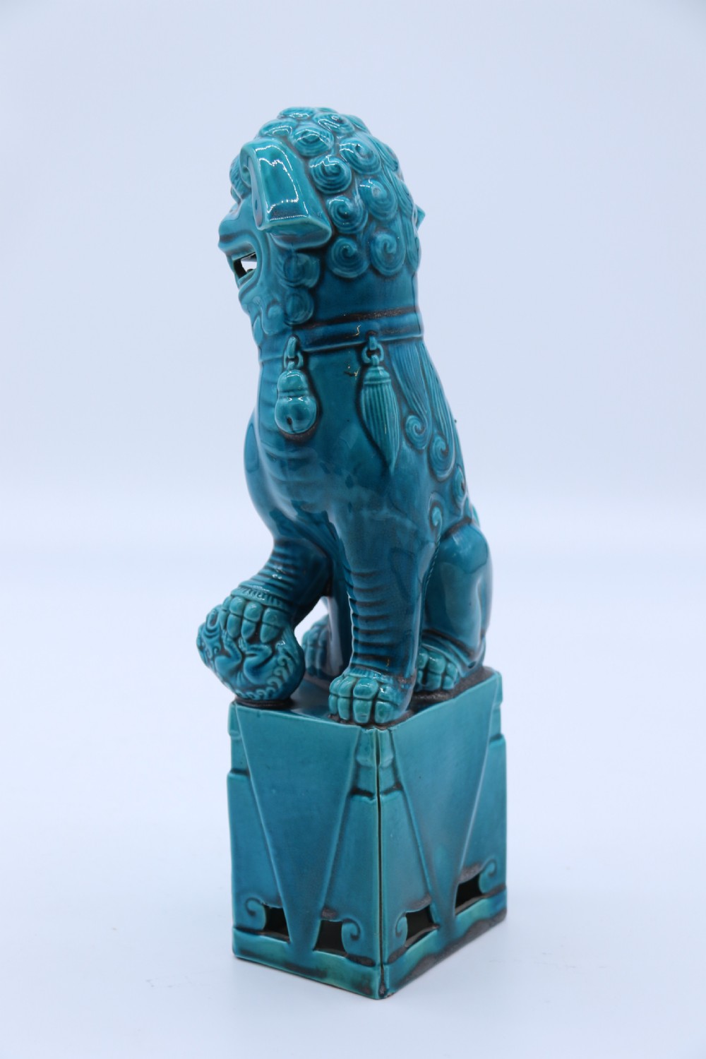 A pair of porcelain Chinese Buddhist Temple lions or foo dogs, circa 1900 View XII