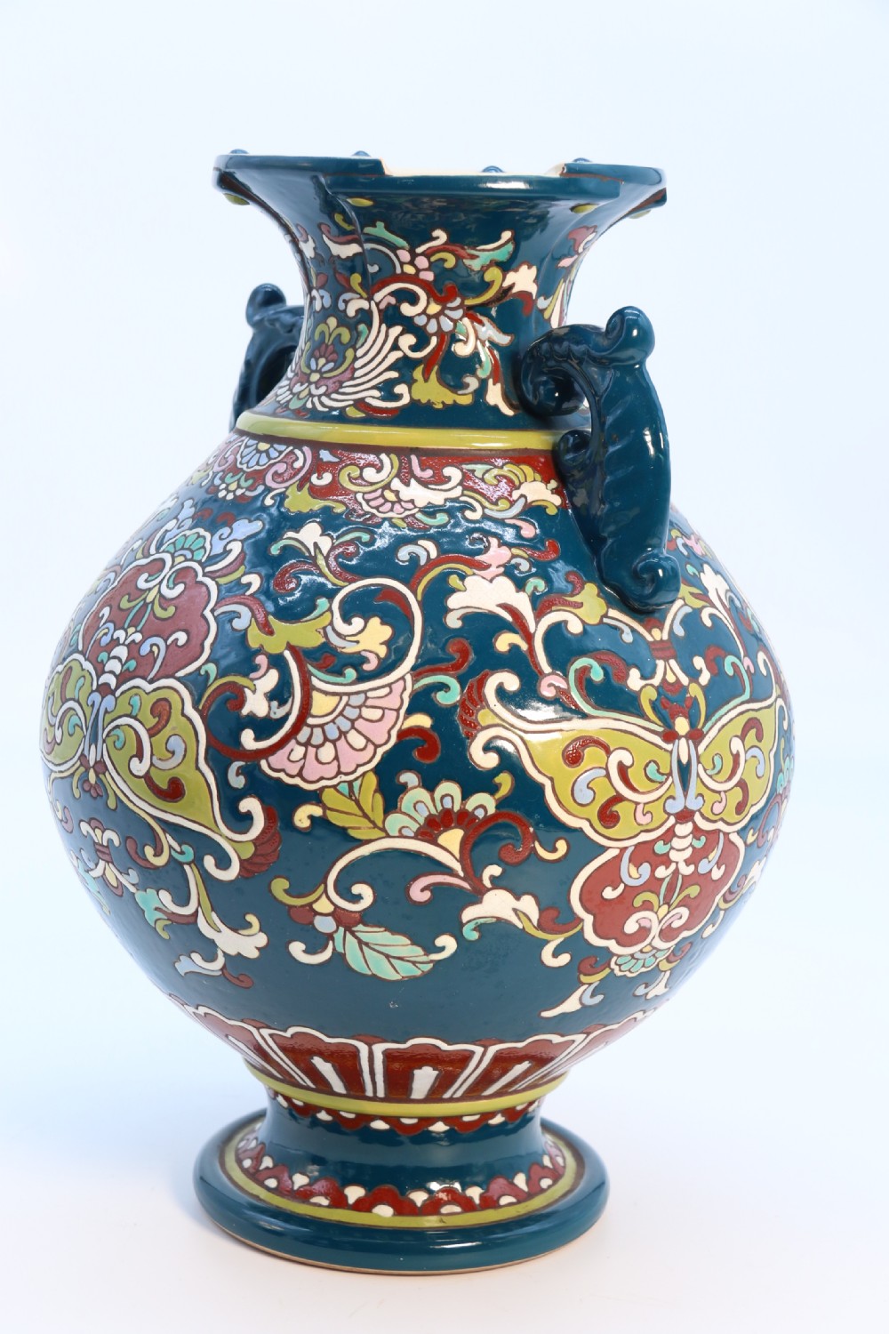 A large  Japanese hand enamelled pottery vase, circa 1910

 View X