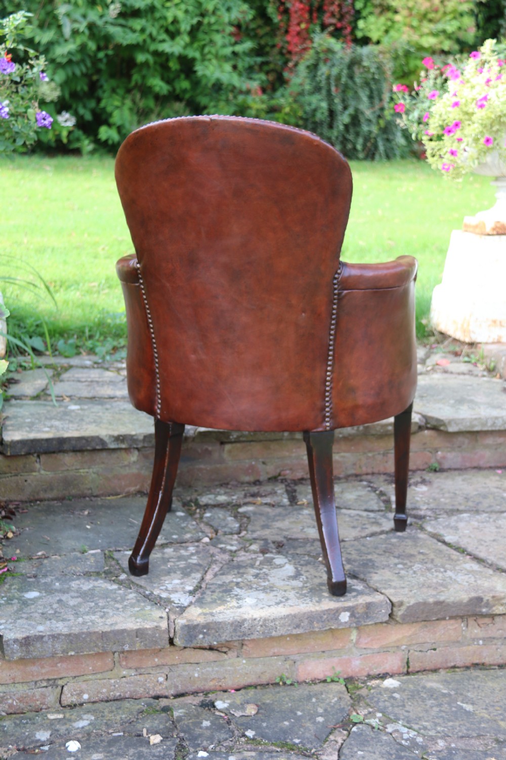  English 18th century leather upholstered armchair circa 1790 View VIII