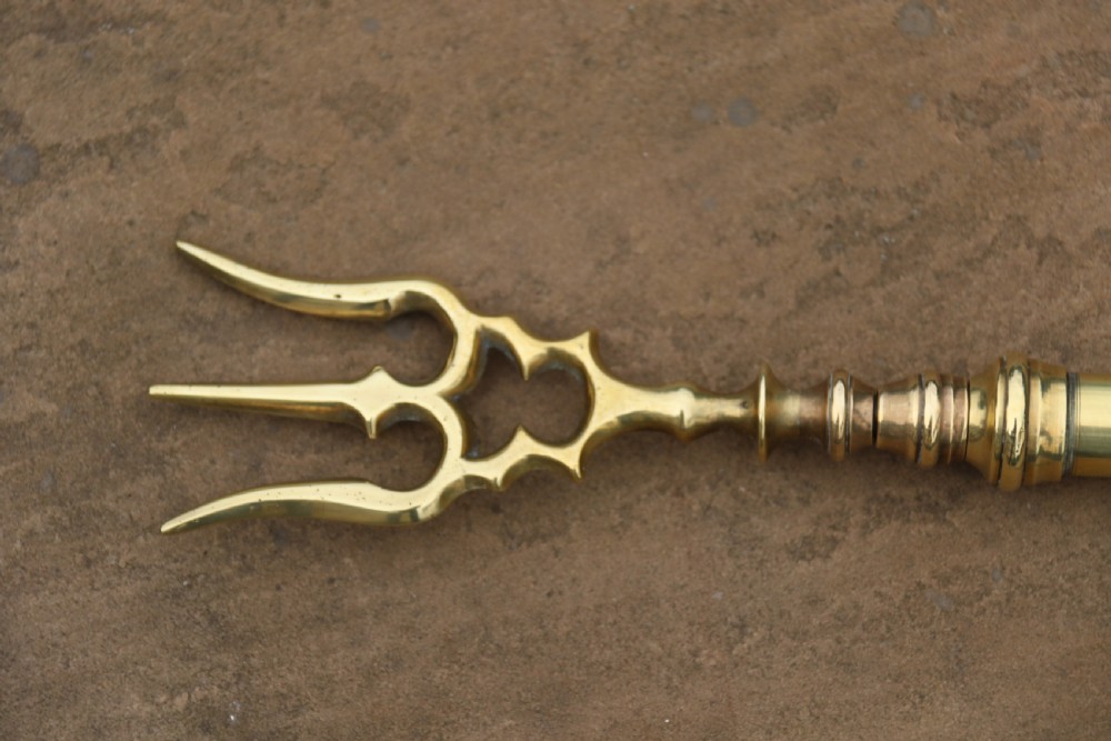 A Victorian telescopic brass toasting fork circa 1860 View IV