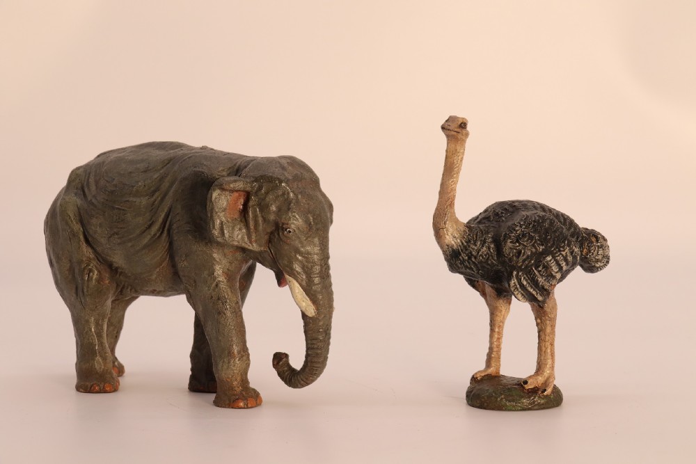 A collection of early 20th century antique Elastolin and Lineol exotic animals. View IV