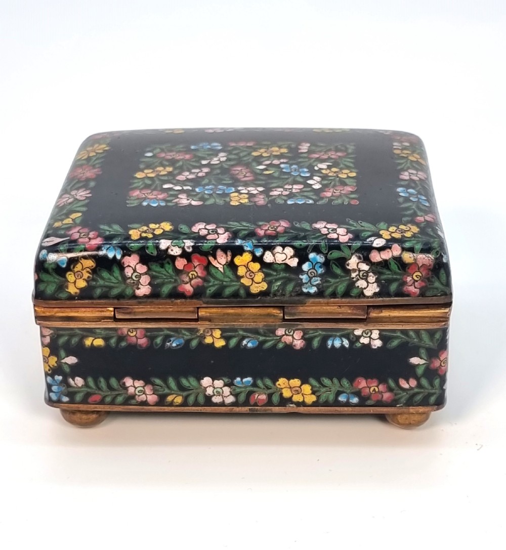 A Chinese 19th C cloisonné enamel box, circa 1880

 View VI