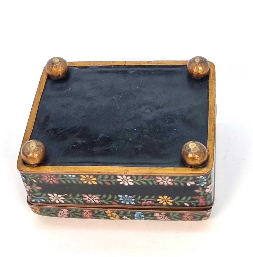 A Chinese 19th C cloisonné enamel box, circa 1880

 View XI