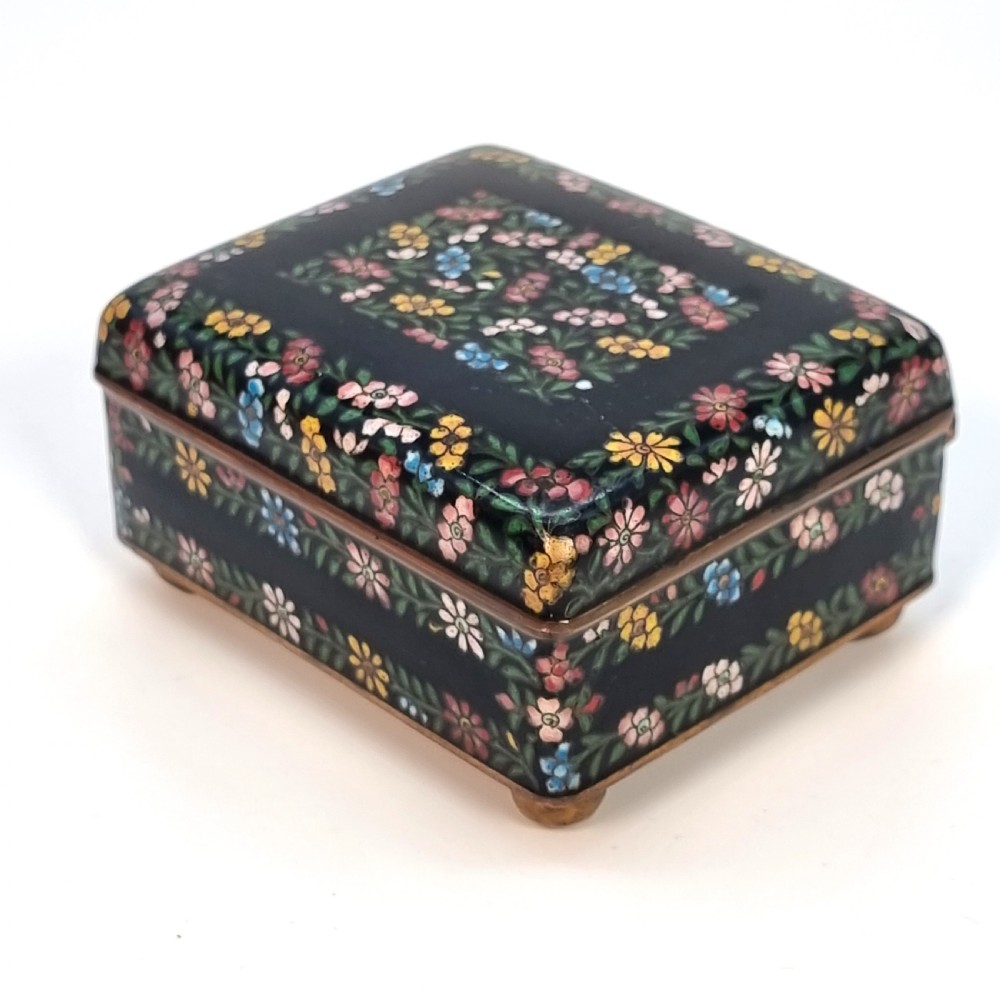 A Chinese 19th C cloisonné enamel box, circa 1880

 View XII