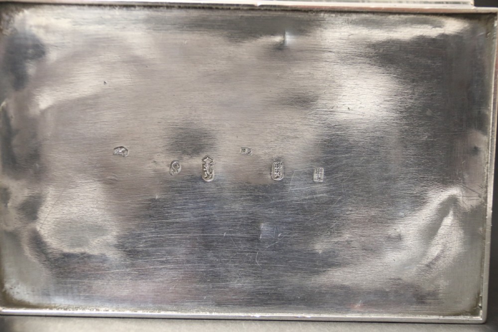 An early 19th century continental  silver box, circa 1820 View VIII