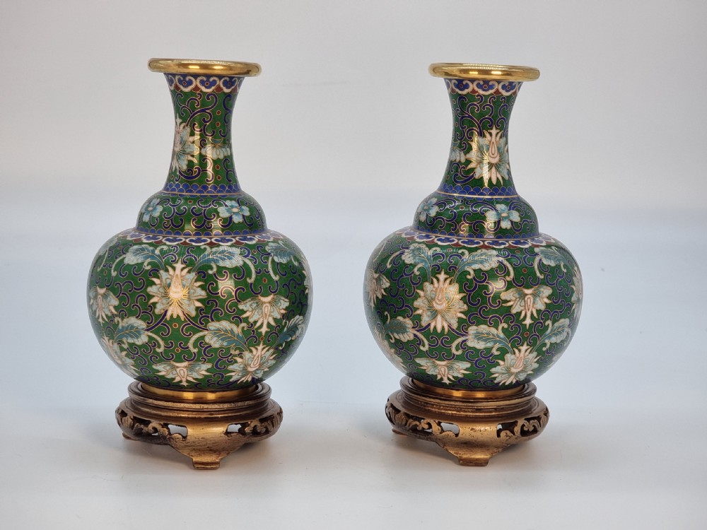 A pair of Chinese cloisonné enamel vases and stands C 1930 View IV