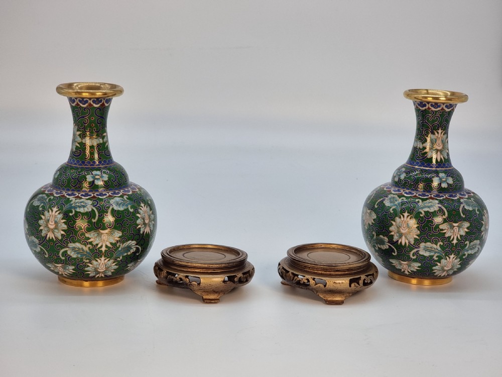 A pair of Chinese cloisonné enamel vases and stands C 1930 View VI