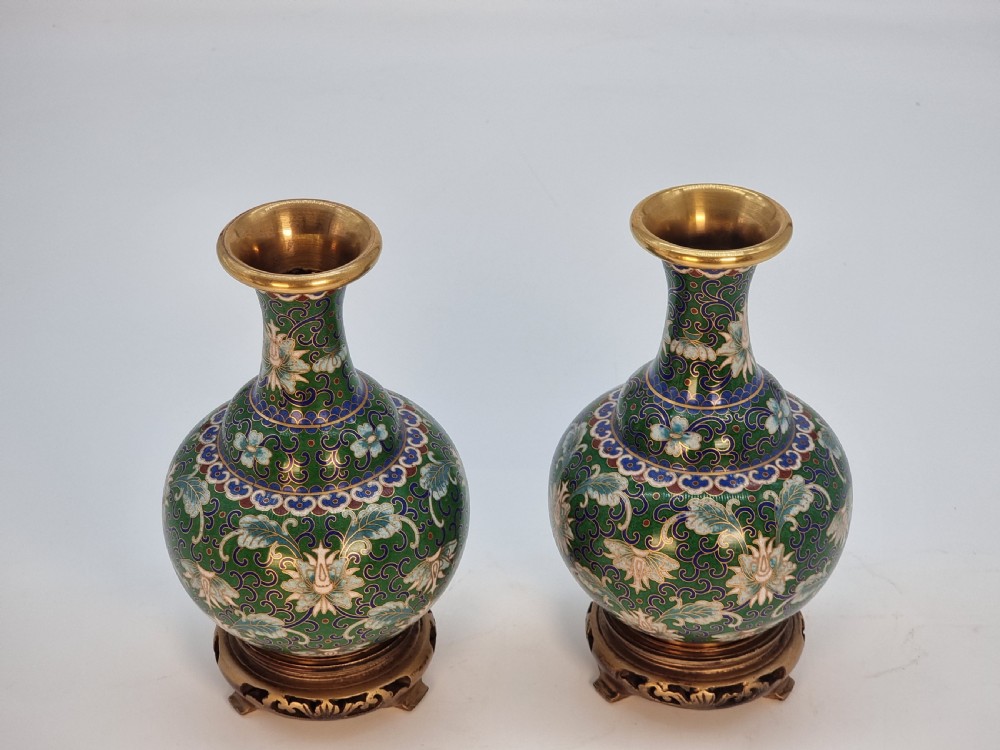 A pair of Chinese cloisonné enamel vases and stands C 1930 View XV