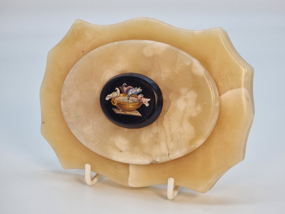 A rare antique Grand Tour micro mosaic marble desk paperweight with the doves of Pliny circa 1870 View III