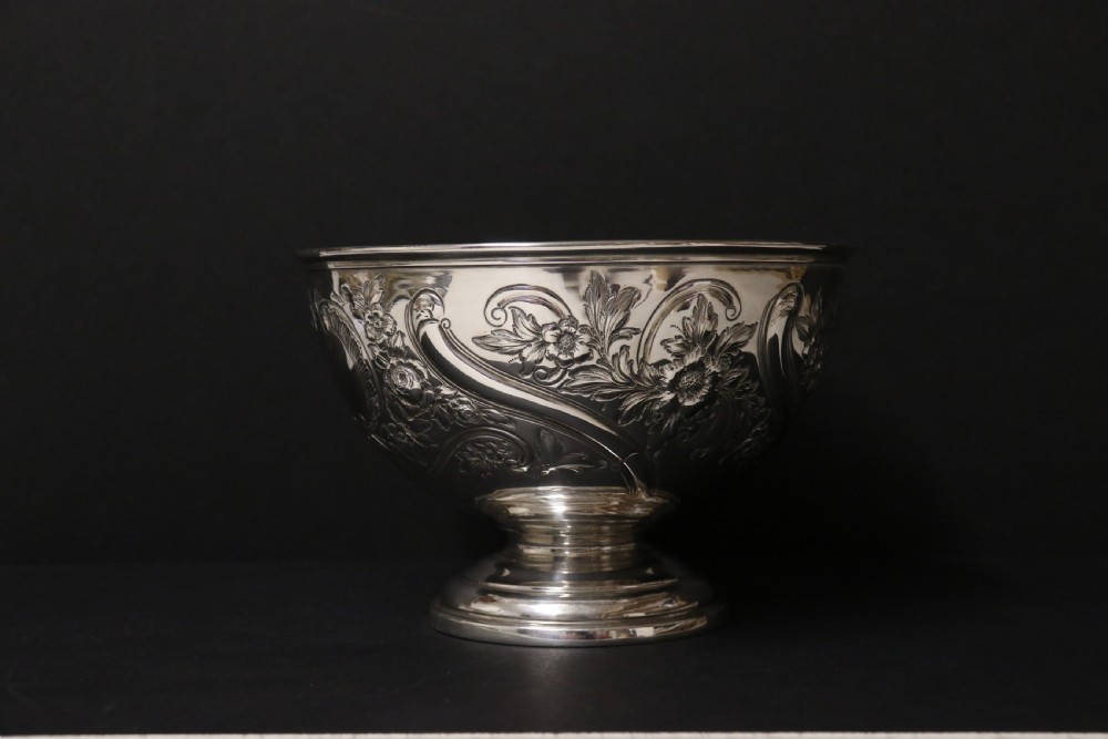 A Victorian period silver hallmarked bowl London 1897 - 98 View VII