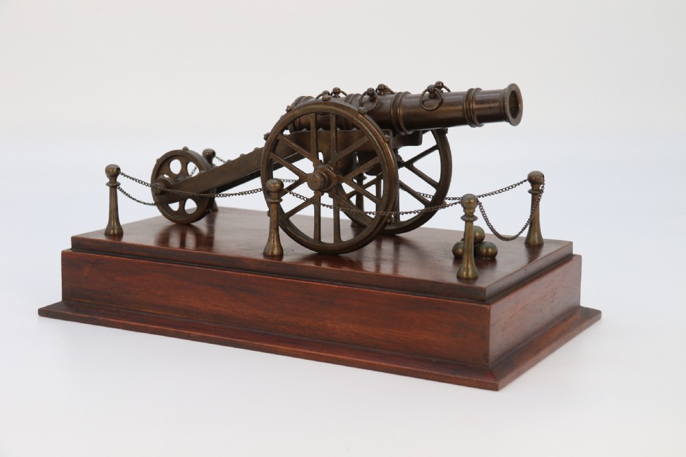 Model of an 18th century style bronze cannon View II