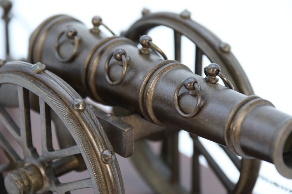 Model of an 18th century style bronze cannon View IX