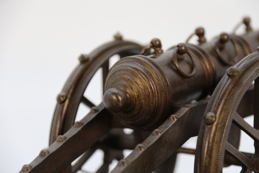Model of an 18th century style bronze cannon View XV