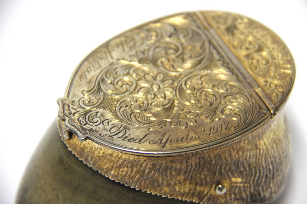 An antique Edwardian horse hoof inkwell featuring an intricately engraved hinged silver-gilt lid with foliate scrolls and a dated memorial inscription. View IX