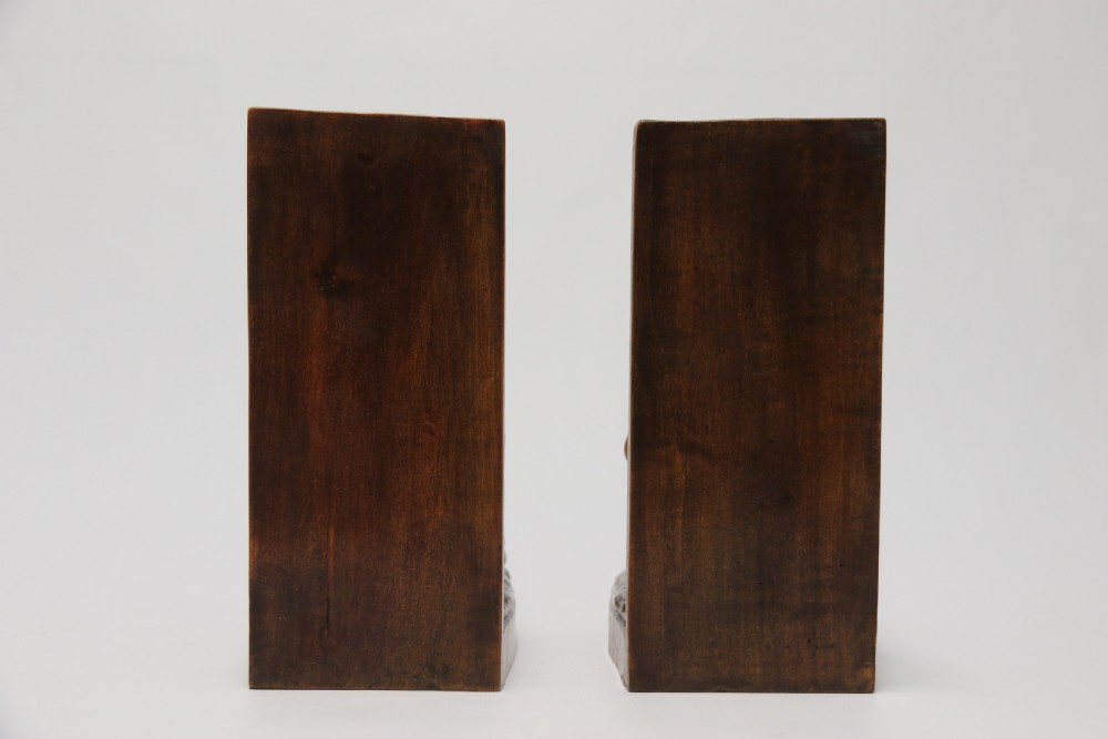 A pair of Black Forest carved walnut bookends circa 1900 View IV