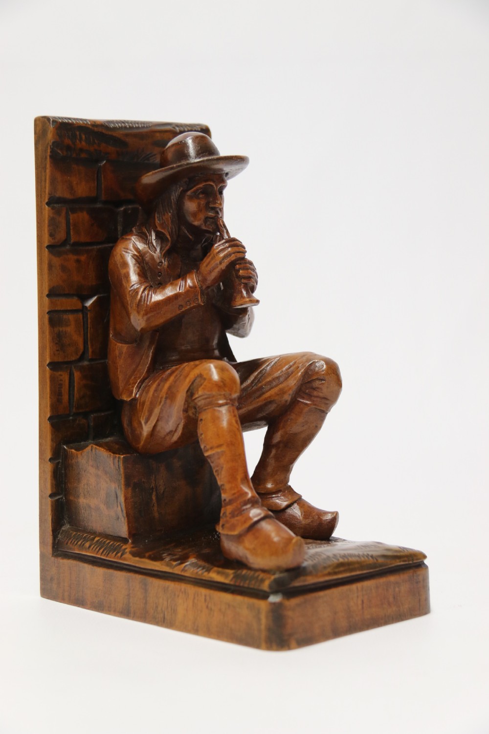 A pair of Black Forest carved walnut bookends circa 1900 View VII