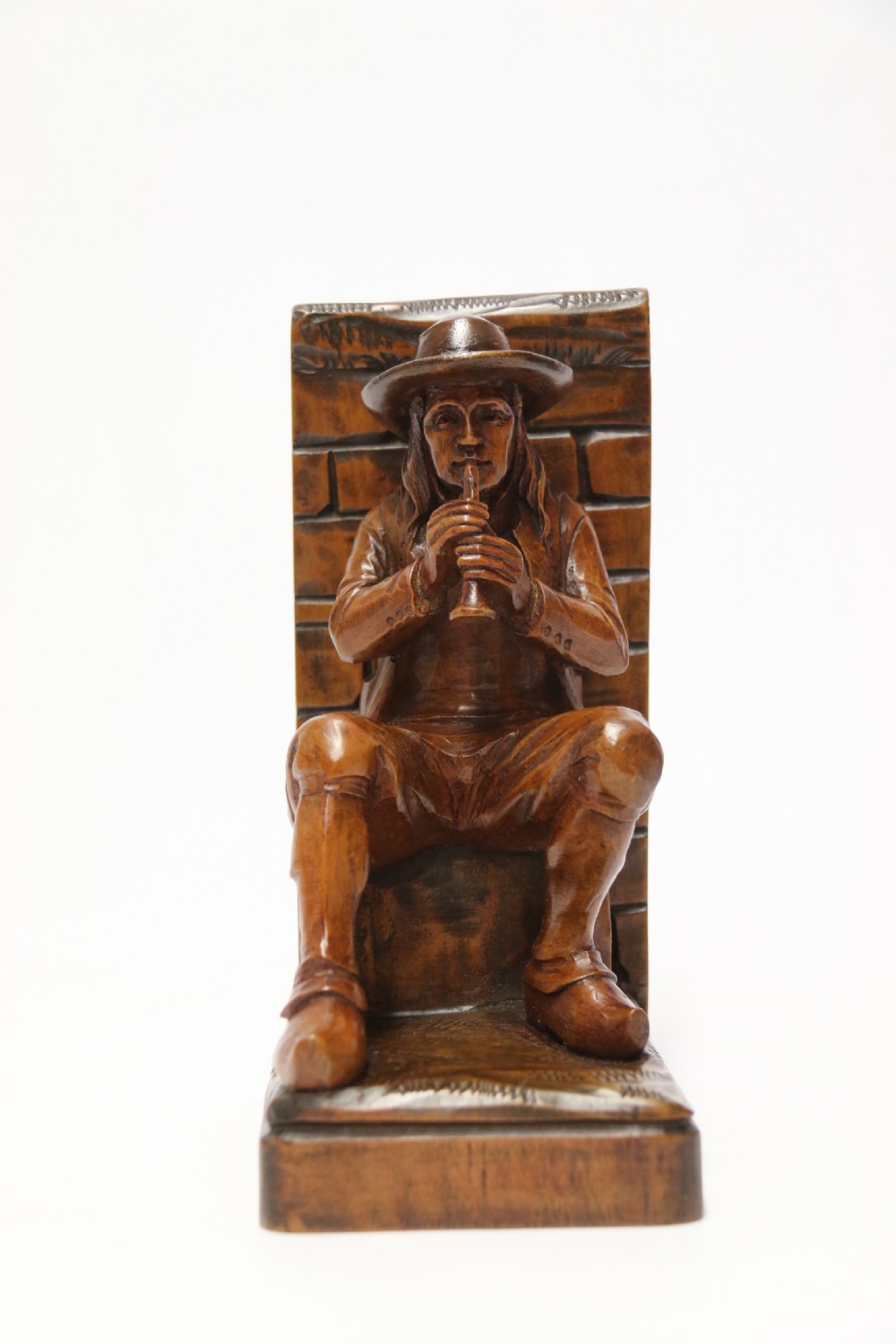 A pair of Black Forest carved walnut bookends circa 1900 View VIII