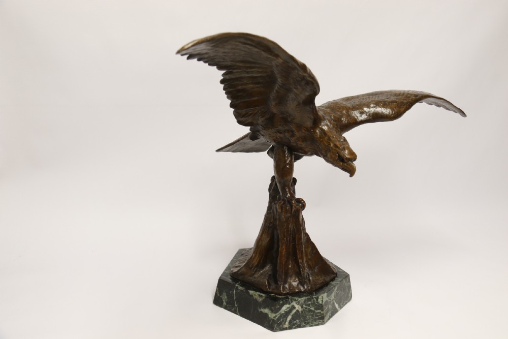 A large and impressive bronze sculpture of a Eagle by Claude Mirval View VI