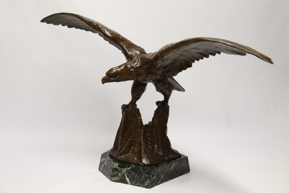 A large and impressive bronze sculpture of a Eagle by Claude Mirval View VIII
