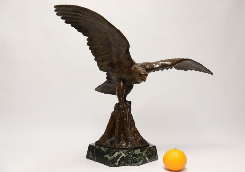 A large and impressive bronze sculpture of a Eagle by Claude Mirval View XXII