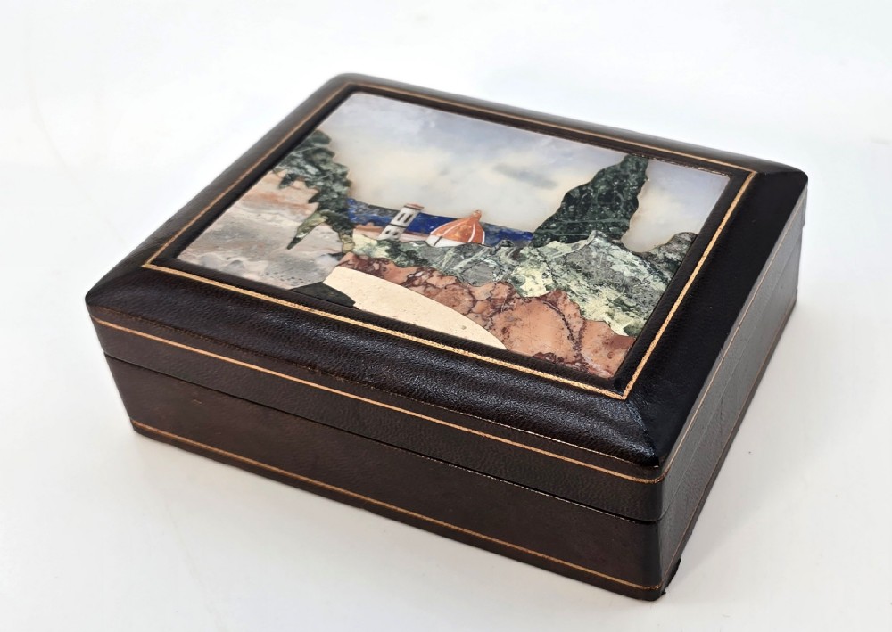 A fine Italian Pietra Dura box View III